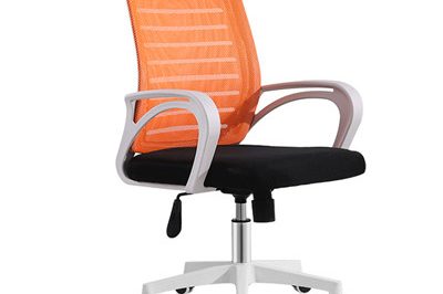 Good quality office chair with fixed padded arms (9)